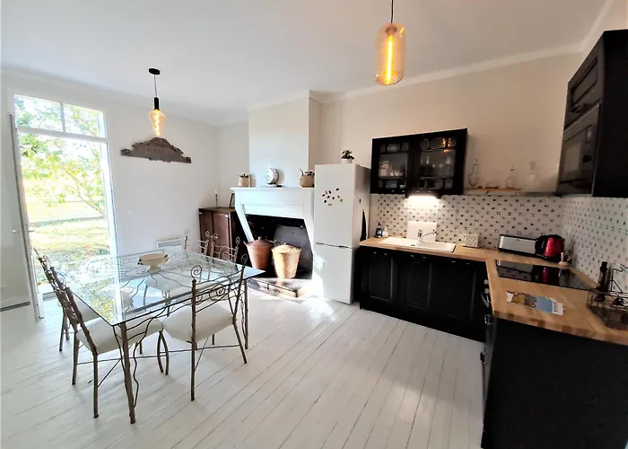 וילה La Chartreuse D'ertan 