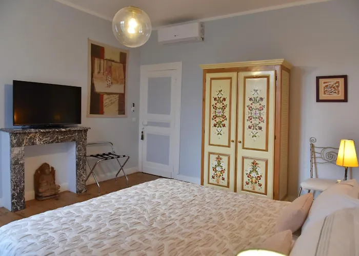 וילה La Chartreuse D'ertan 